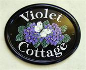 violet-cottage-sign